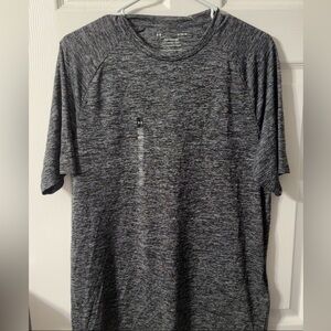 Under Armour Men's Heathered Gray Short Sleeve Tee